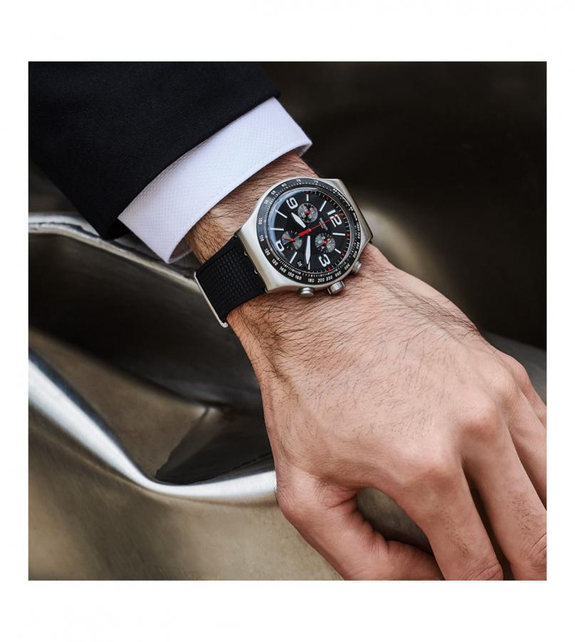 Montres Homme SWATCH YVS461